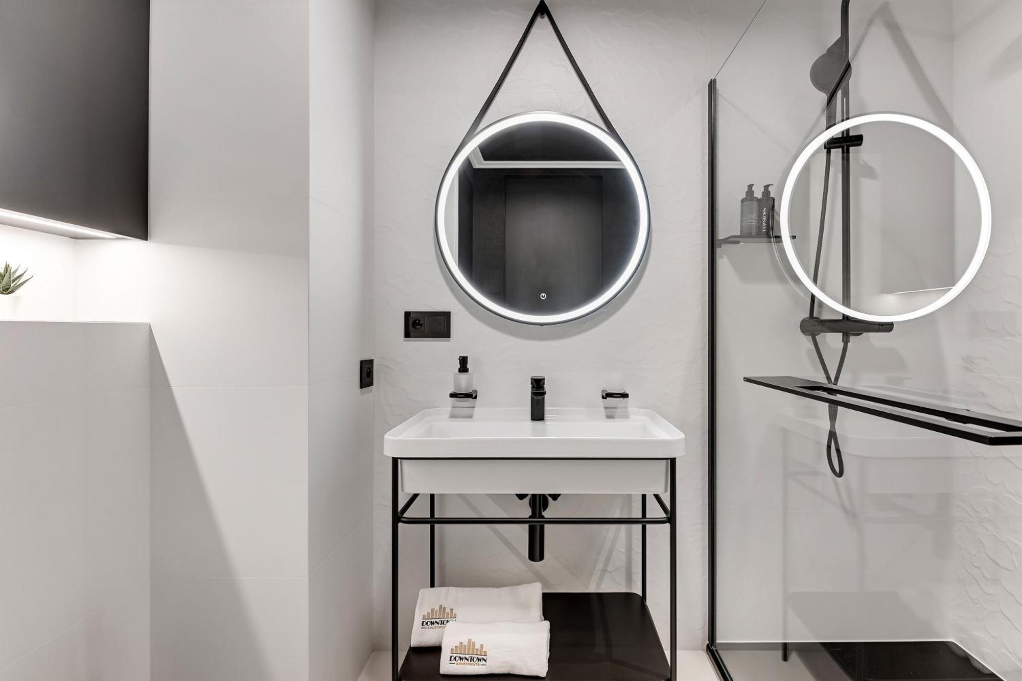 Chlebova - Riverside View Terrace, Free Parking, Gym & Kidsplay By Downtown Apartments Gdańsk Rum bild