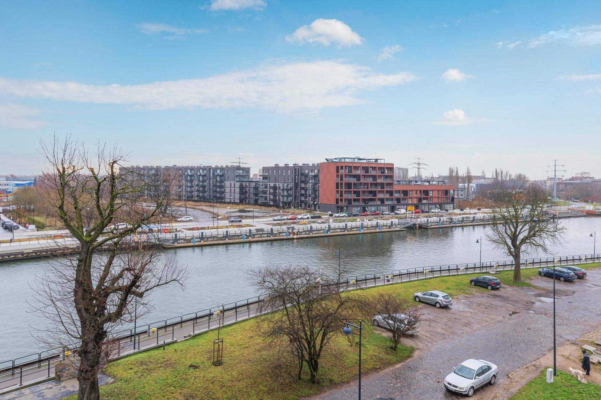 Chlebova - Riverside View Terrace, Free Parking, Gym & Kidsplay By Downtown Apartments Gdańsk Rum bild